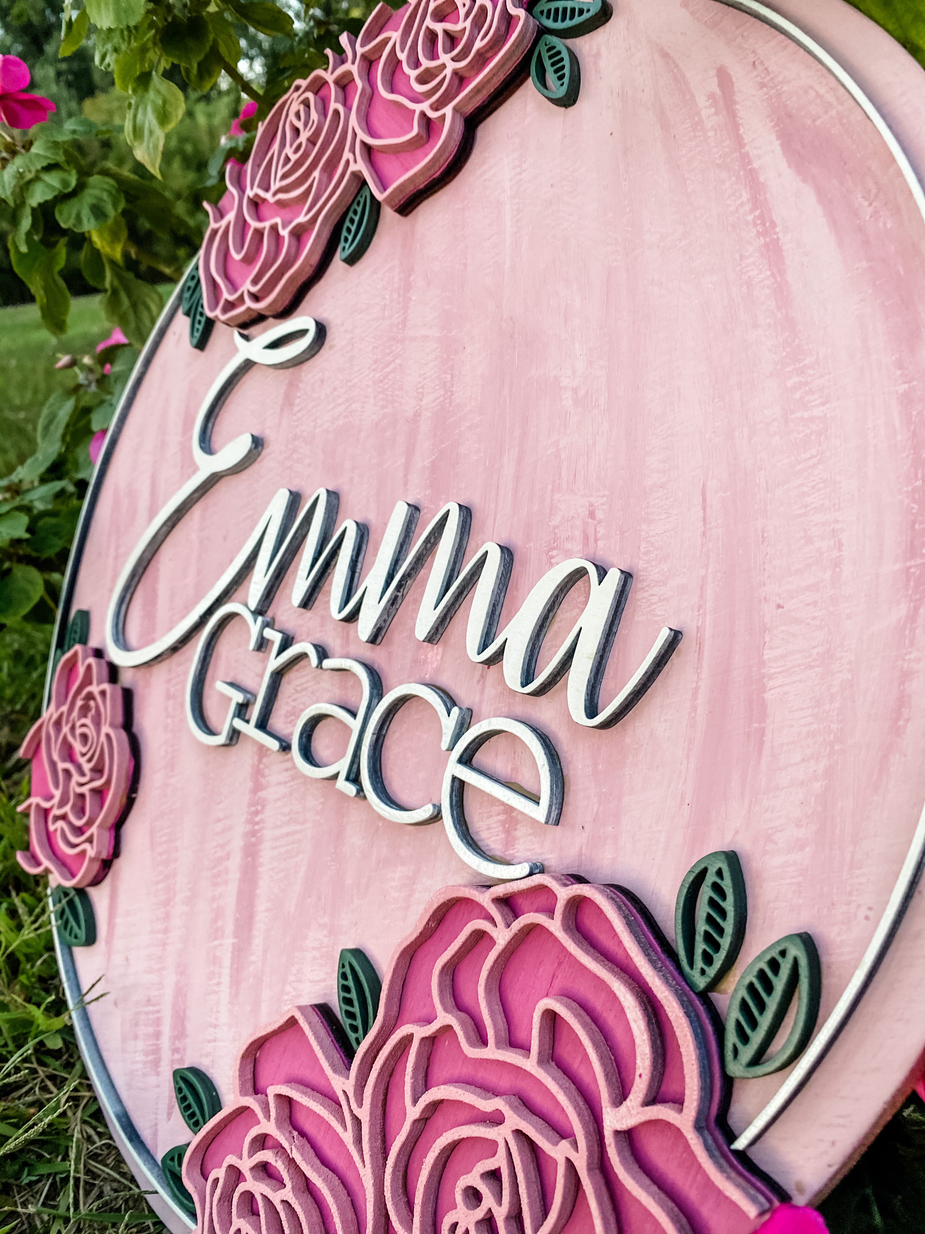 The Emma Floral Name Round